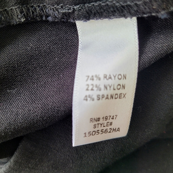 Counterparts Sz.Small. Black Ankle Pant - Picture 8 of 10